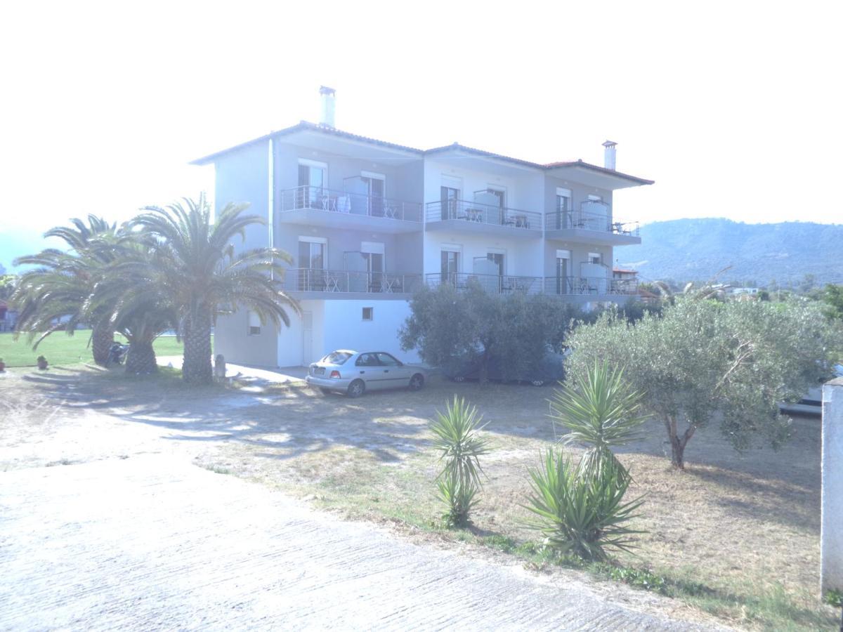 Vergina Pension Sarti Buitenkant foto