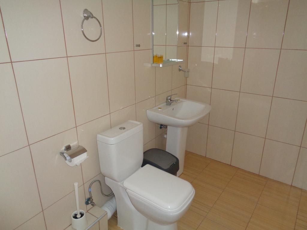 Vergina Pension Sarti Buitenkant foto