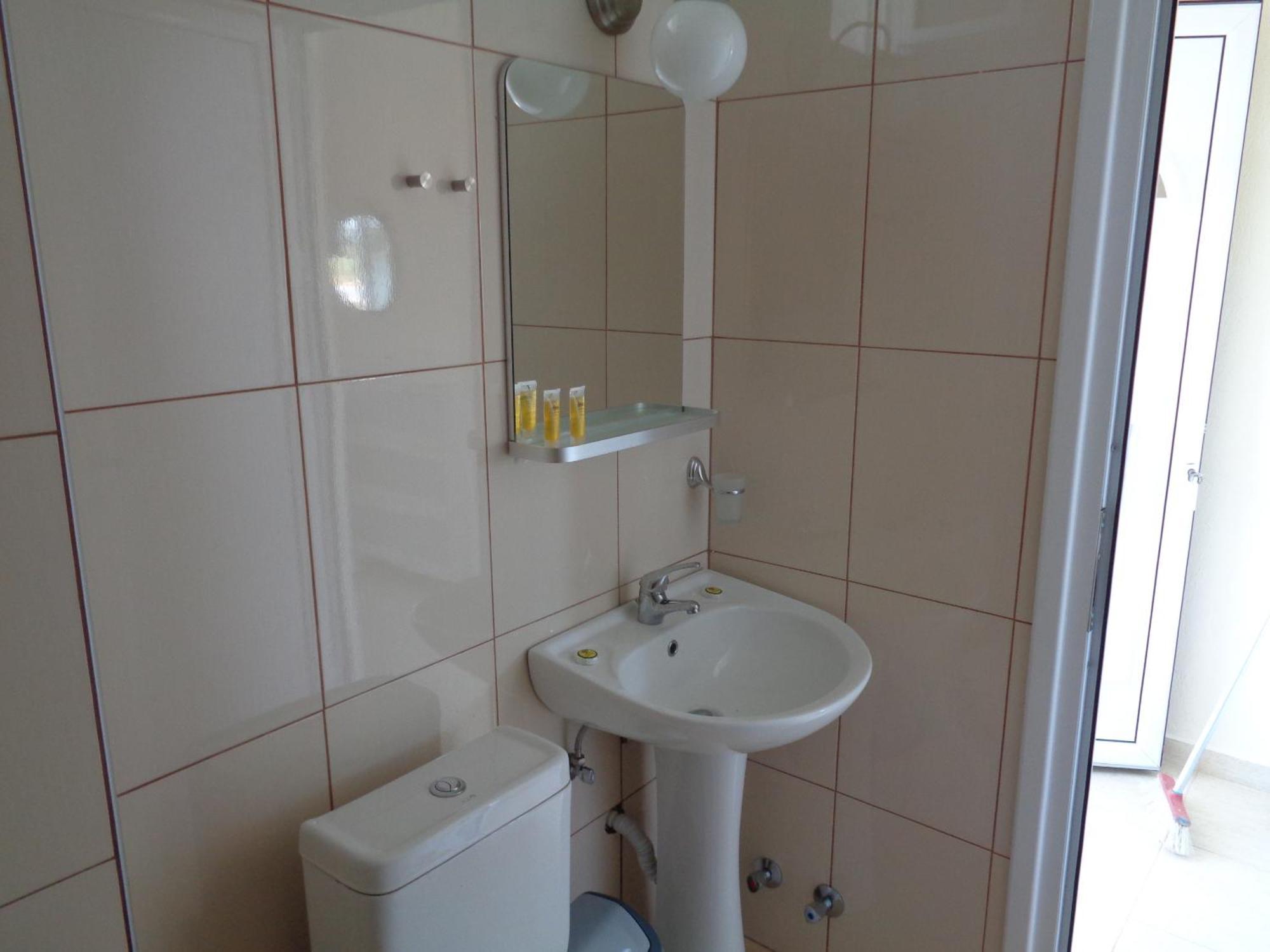Vergina Pension Sarti Buitenkant foto